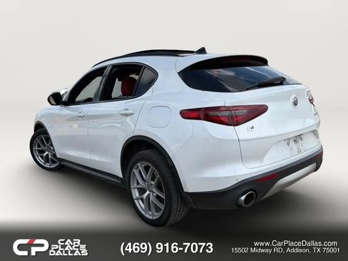 Used 2019 Alfa Romeo Stelvio Ti Sport w/ Quick Order Package 22S Sport AWD/4WD image 4