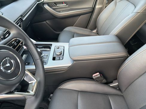 Certified 2024 MAZDA CX-90 Plug-In Hybrid w/ Preferred image 17