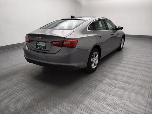 Used 2025 Chevrolet Malibu LS FWD image 7