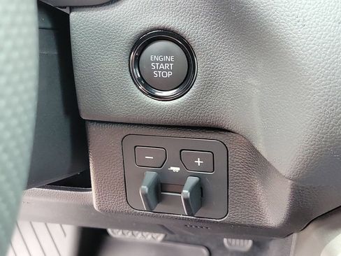 New 2026 Toyota Tundra Limited AWD/4WD image 28