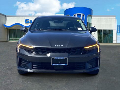 Used 2025 Kia K5 LXS FWD image 2