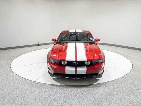 Used 2012 Ford Mustang GT Premium w/ HID Headlamps & Security Pkg RWD image 22