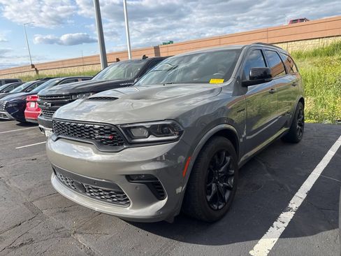 Used 2021 Dodge Durango R/T w/ Tow 'N Go Package AWD/4WD image 4