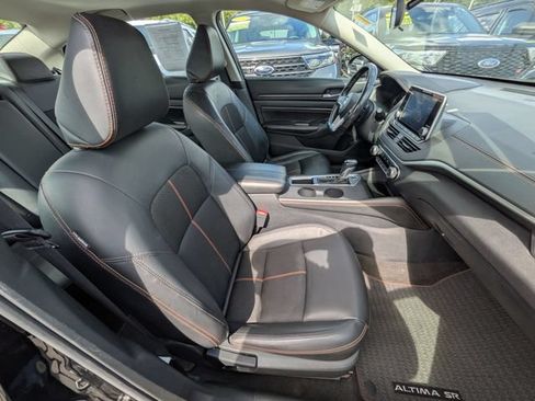 Used 2022 Nissan Altima 2.0 SR FWD image 21