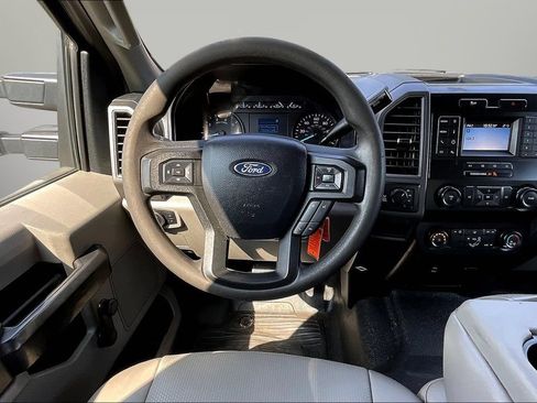 Used 2020 Ford F250 XL AWD/4WD image 9