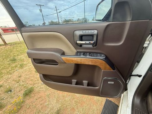 Used 2016 Chevrolet Silverado 1500 LTZ w/ LTZ Plus Package image 9