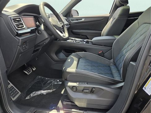 New 2026 Volkswagen Atlas Cross Sport SEL Premium R-Line AWD/4WD image 8