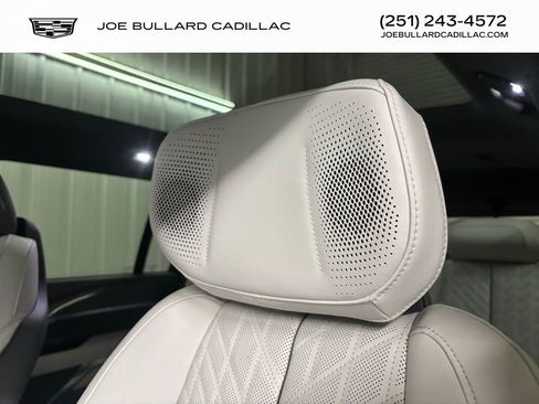 New 2026 Cadillac Escalade IQL Luxury image 7