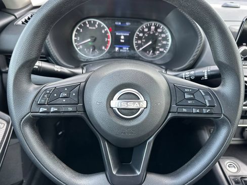 Used 2024 Nissan Sentra S FWD image 22