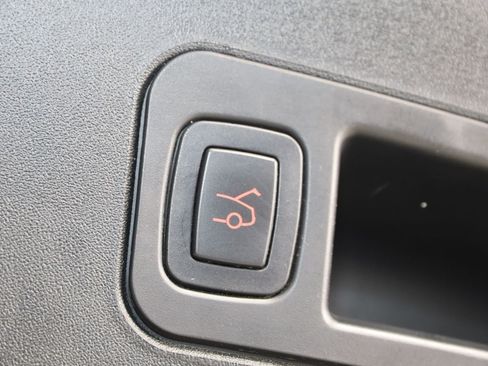 Used 2019 Tesla Model S P100D AWD/4WD image 56