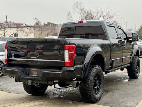 Used 2019 Ford F250 Lariat w/ Lariat Ultimate Package image 8