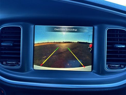 Used 2022 Dodge Charger R/T image 17