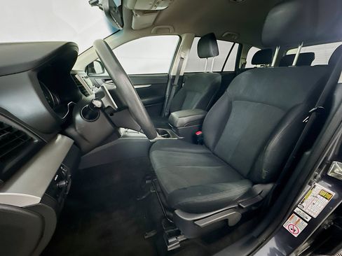 Used 2013 Subaru Outback 2.5i AWD/4WD image 13