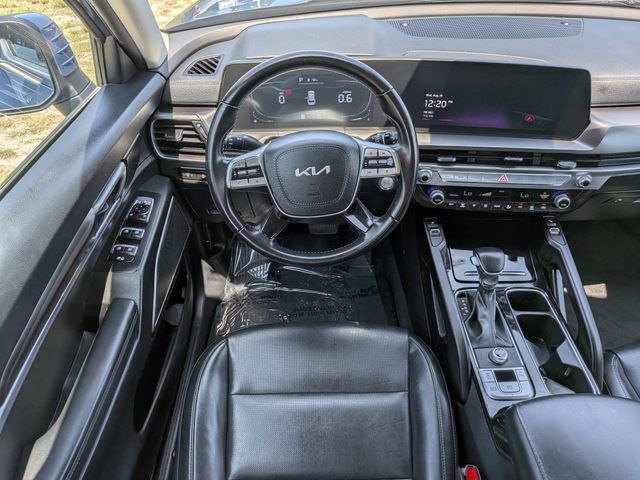 Used 2025 Kia Telluride S FWD image 17