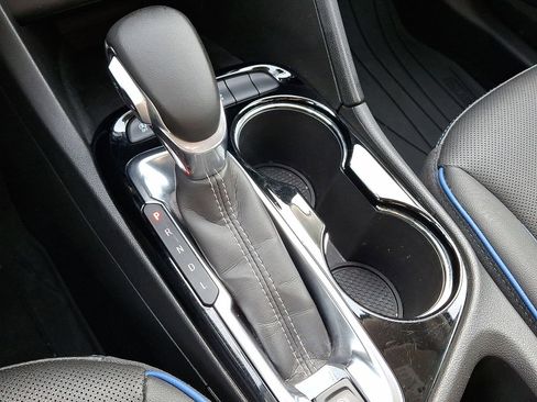 Used 2025 Buick Encore GX Sport Touring w/ Comfort Package image 12