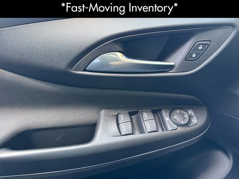 New 2026 Buick Envista Preferred image 11