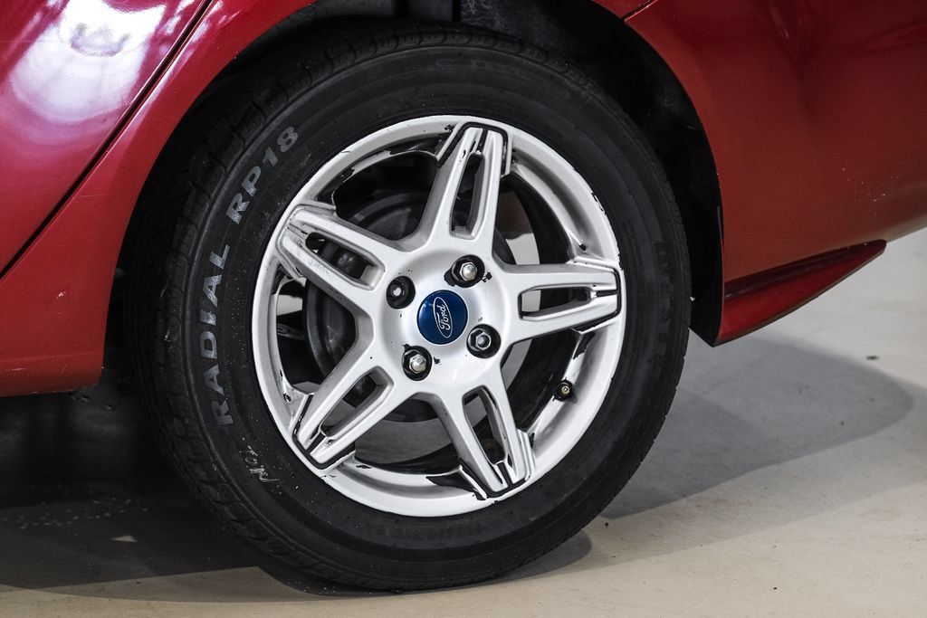 Used 2017 Ford Fiesta SE FWD image 54