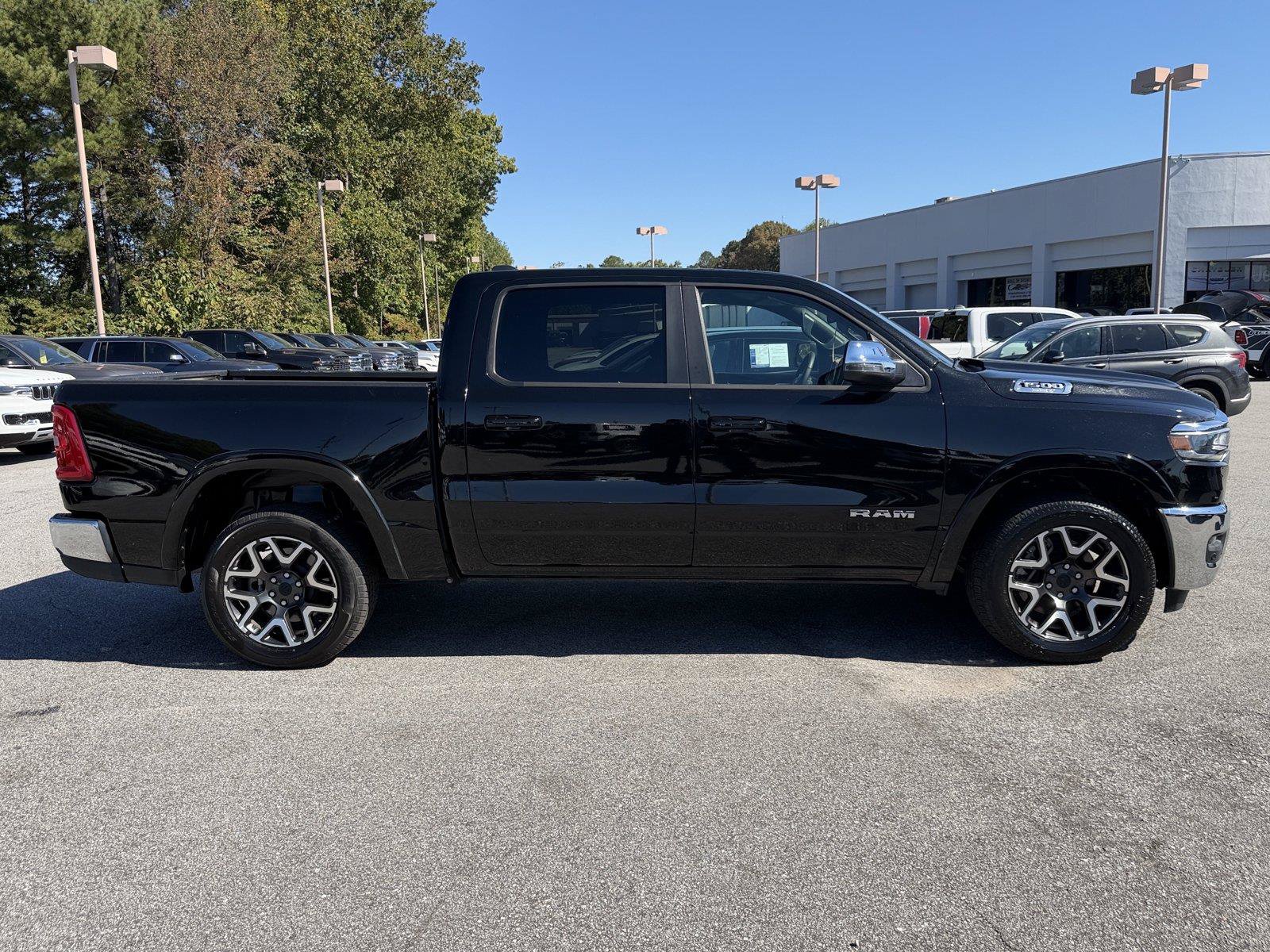 Used 2025 RAM 1500 Laramie AWD/4WD image 14