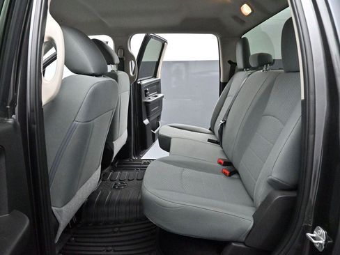 Used 2018 RAM 2500 Tradesman w/ Chrome Appearance Group AWD/4WD image 30