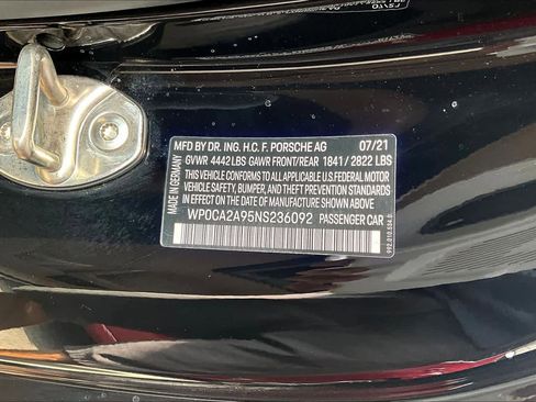 Used 2022 Porsche 911 Carrera image 33