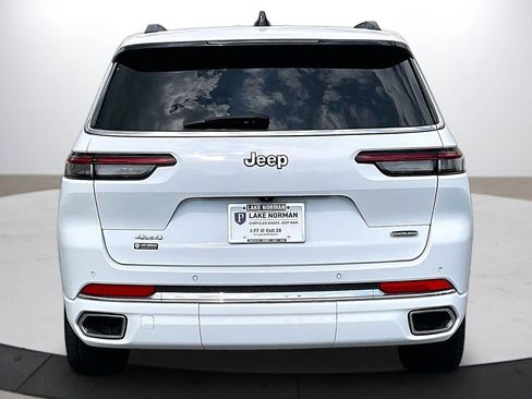 Certified 2023 Jeep Grand Cherokee L Overland image 8