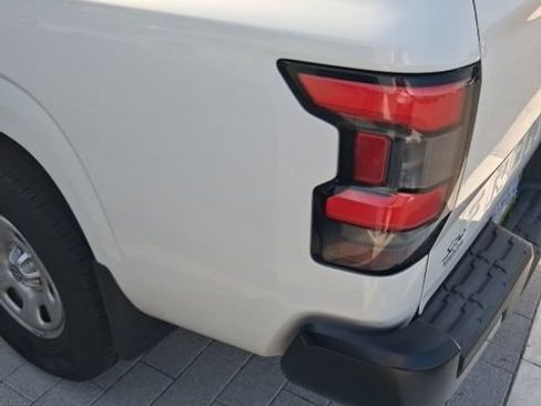 Used 2022 Nissan Frontier S RWD image 19