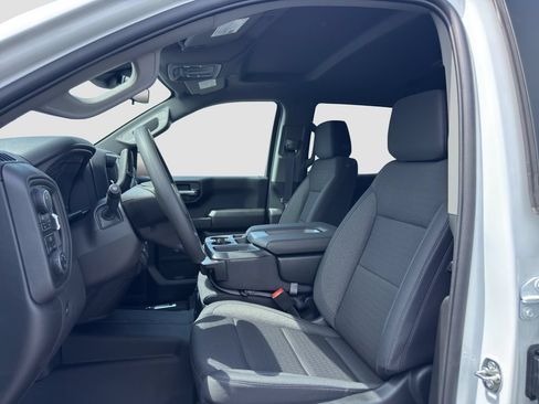New 2026 Chevrolet Silverado 1500 Custom Trail Boss AWD/4WD image 9
