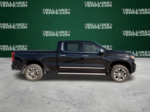 Used 2024 Chevrolet Silverado 1500 High Country w/ Technology Package AWD/4WD image 5