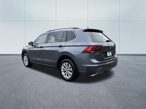 Used 2019 Volkswagen Tiguan SE w/ Panoramic Sunroof Package FWD image 7