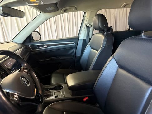 Used 2019 Volkswagen Atlas SE FWD image 20