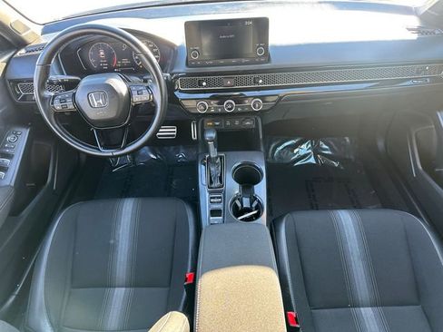 Used 2025 Honda Civic Sport image 17