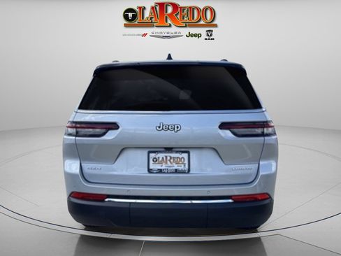 New 2025 Jeep Grand Cherokee L Laredo image 7