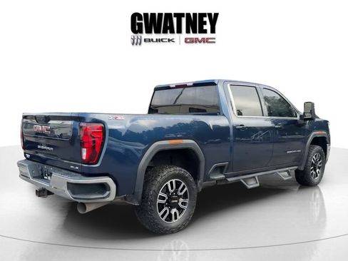 Used 2022 GMC Sierra 2500 SLE w/ SLE Convenience Package AWD/4WD image 5
