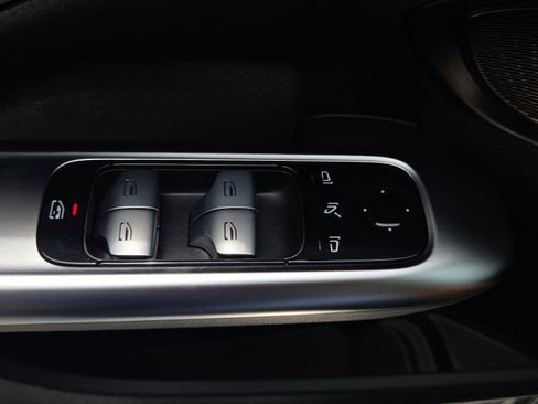 Used 2026 Mercedes-Benz C 300 4MATIC Sedan image 33