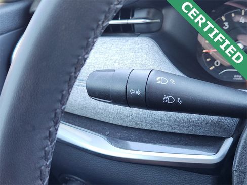 Used 2023 Jeep Compass Latitude image 30