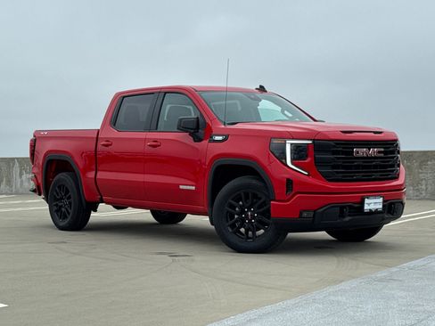 New 2026 GMC Sierra 1500 Elevation AWD/4WD image 2