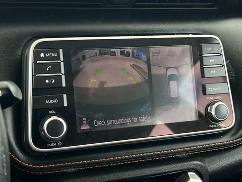 Used 2018 Nissan Kicks SR w/ Exterior Package FWD image 20