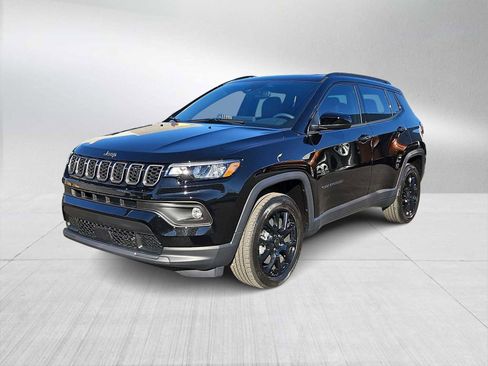 New 2026 Jeep Compass Latitude image 4