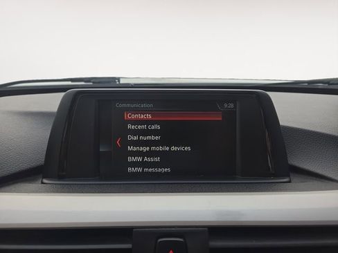 Used 2018 BMW 320i Sedan image 24