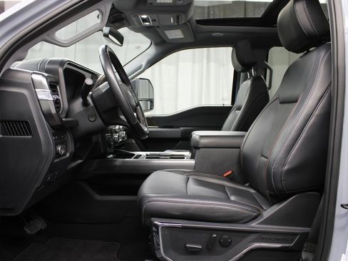 Used 2024 Ford F250 Lariat w/ Lariat Ultimate Package image 9