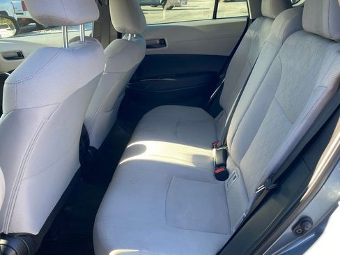 Used 2024 Toyota Corolla Cross L image 8