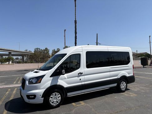 Used 2025 Ford Transit 350 XLT RWD image 2