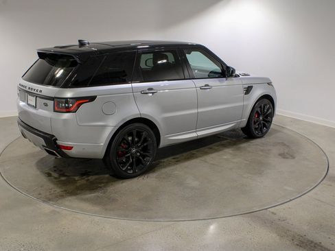 Used 2021 Land Rover Range Rover Sport HST image 5