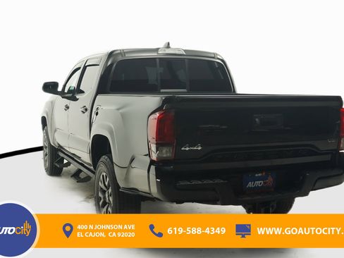 Used 2023 Toyota Tacoma SR AWD/4WD image 15
