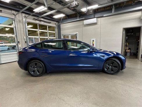 Used 2023 Tesla Model 3 Standard Range RWD image 6