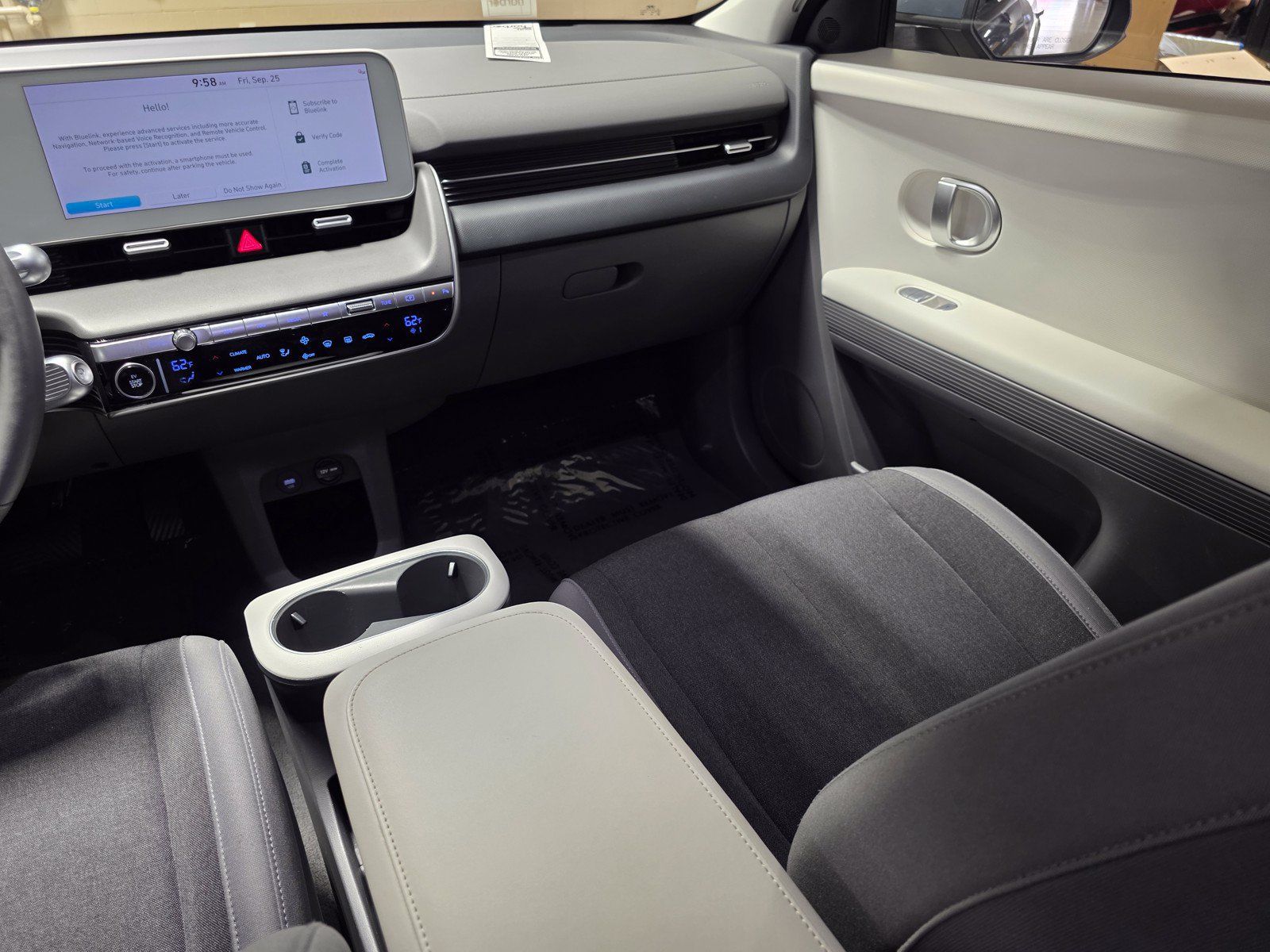 Used 2024 Hyundai Ioniq 5 SEL RWD image 17