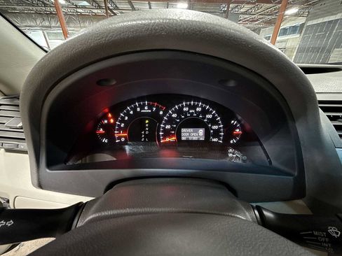 Used 2007 Toyota Camry XLE image 31
