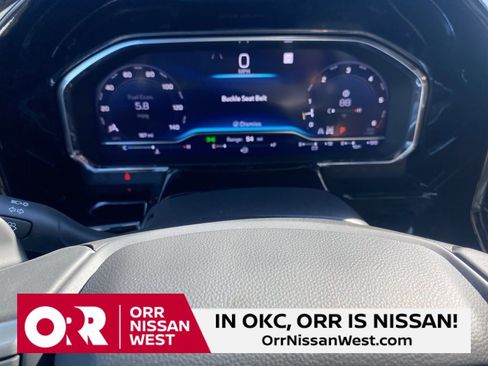 Used 2025 Chevrolet Silverado 1500 LTZ image 31