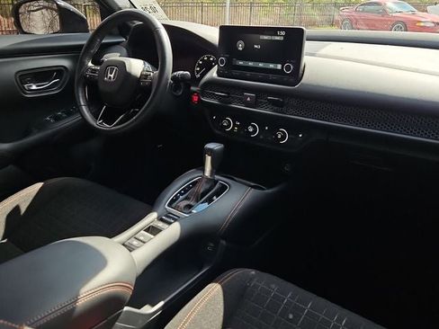 Used 2024 Honda HR-V Sport image 14