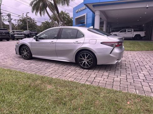 Used 2024 Toyota Camry SE FWD image 33